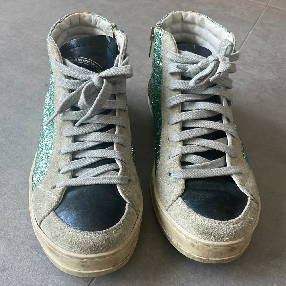P448 sneakers great condition